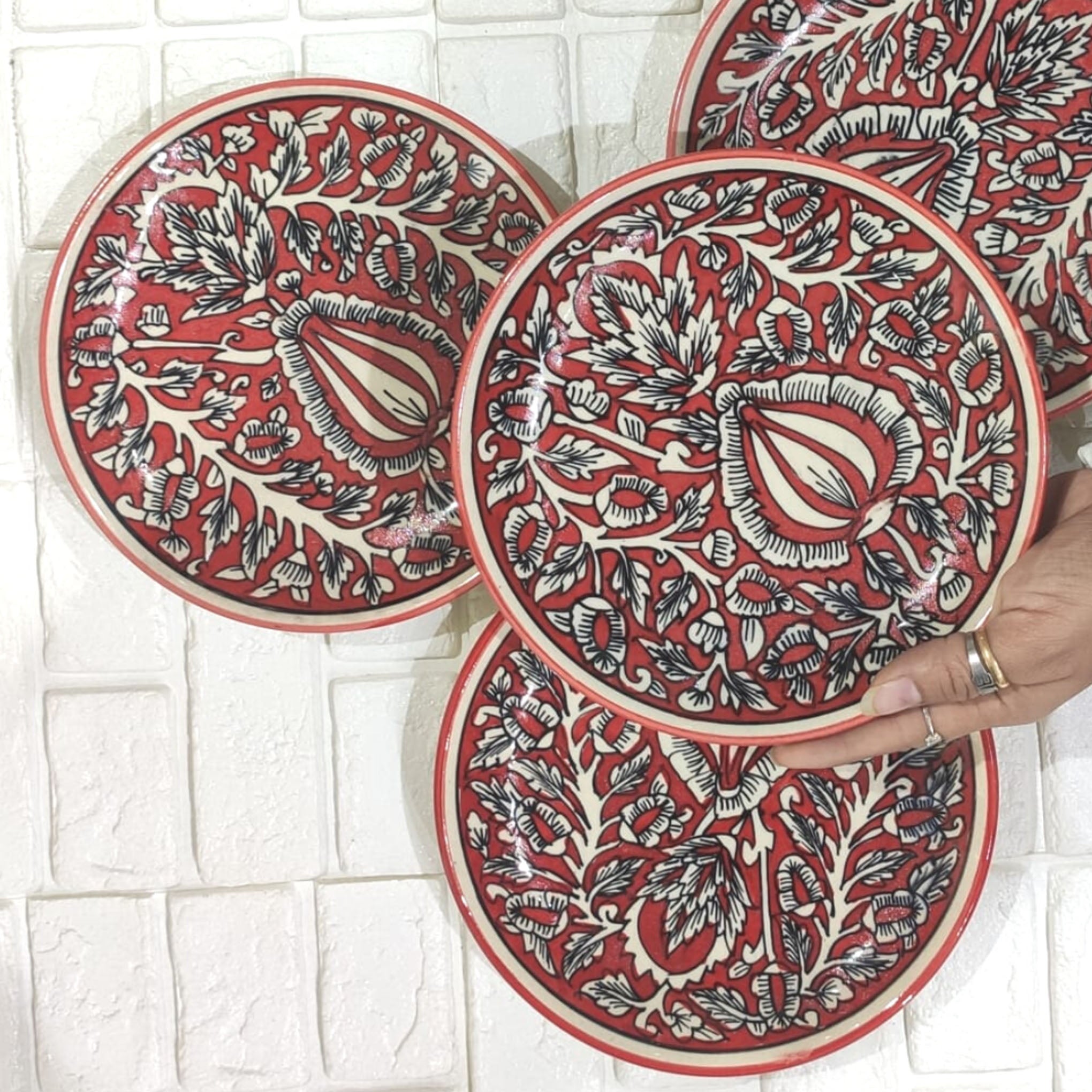 Ceramic Red Flower Snack Plate (Set of 4)