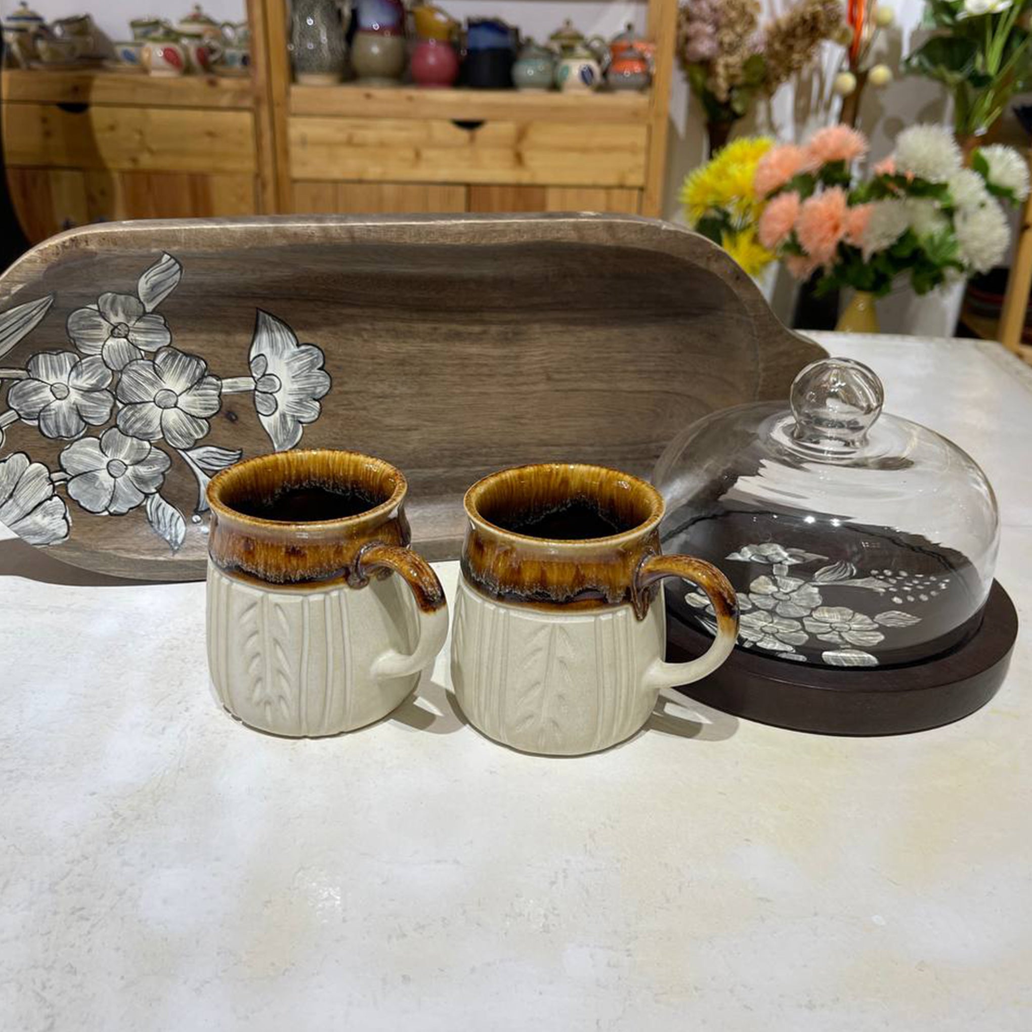 Brown Leaf Mugs (Set of 4)